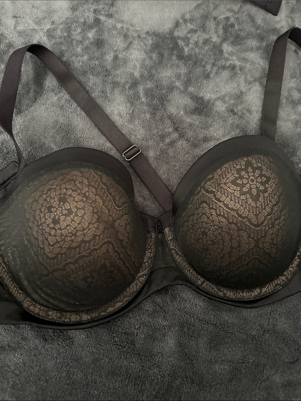 Ambrielle Black and Gold Lace Push-Up Bra